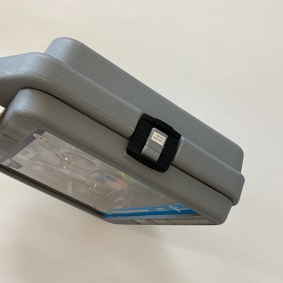 Discovery Kids 900x Biological Microscope With Carry Case - Picture 8 of 8